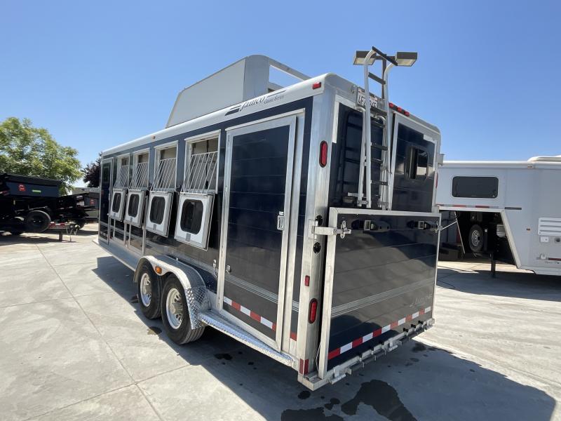 Pre-Owned_2005_Jamco_Trailers_4HGN_4_Horse_GN_Horse_Trailer_jdxroOi60tbr.jpg